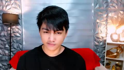 Snapshot of mister_officer chatting on 12-14-24, 10:56 SAINT SACHI will make your day online show from 12-14-24, 10:56