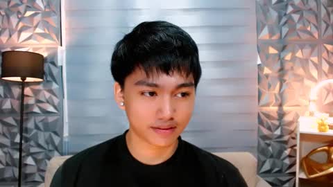 Snapshot of mister_officer chatting on 01-17-25, 11:38 SAINT SACHI will make your day online show from 01-17-25, 11:38