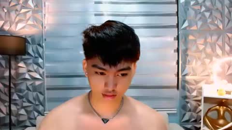 Snapshot of mister_officer chatting on 02-05-25, 04:36 SAINT SACHI will make your day online show from 02-05-25, 04:36