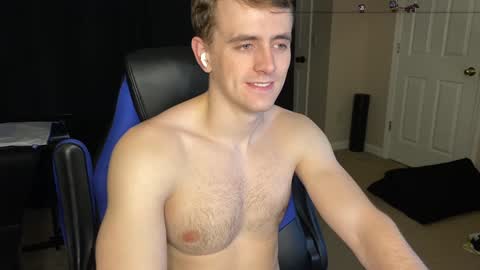 Snapshot of misterblanco chatting on 12-06-24, 05:20 BLAUNCOE online show from 12-06-24, 05:20