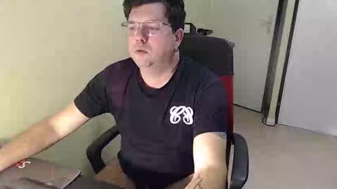 mistercoeur online show from 12-04-25, 04:16