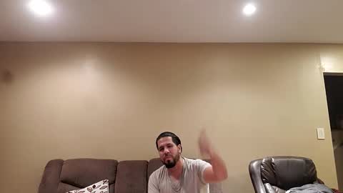 Snapshot of misterdyabloo chatting on 11-12-25, 04:24 misterdyabloo online show from 11-12-25, 04:24