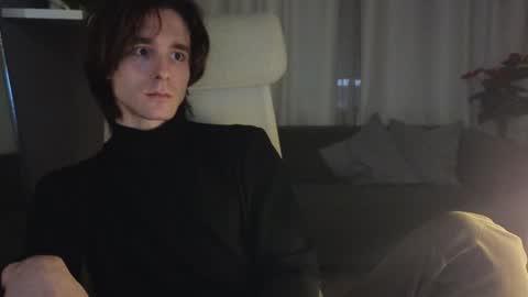 Snapshot of misterhult chatting on 01-19-25, 11:34 My name is Anton Bogatyrev online show from 01-19-25, 11:34