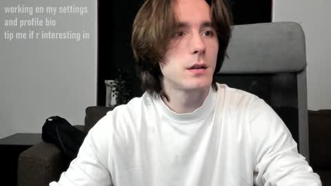 Snapshot of misterhult chatting on 02-02-25, 01:52 My name is Anton Bogatyrev online show from 02-02-25, 01:52