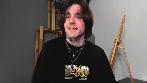 Snapshot of misterhult chatting on 02-12-25, 02:32 My name is Anton Bogatyrev online show from 02-12-25, 02:32