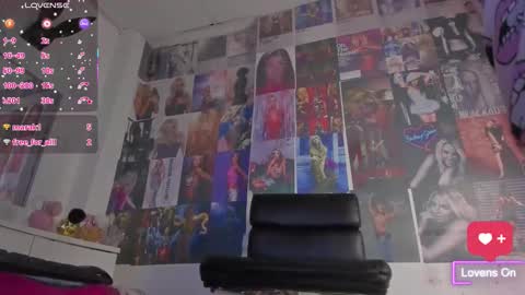 Snapshot of mistileav chatting on 02-20-26, 11:05 online show from 02-20-26, 11:05