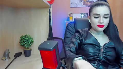 Mistress Kristi online show from 01-26-25, 07:52