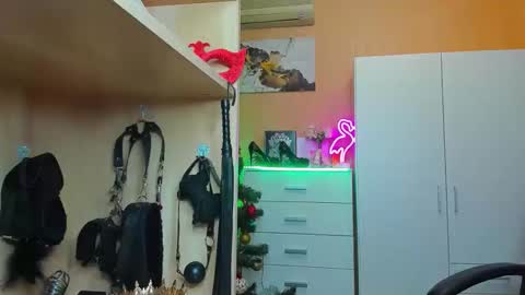 Mistress Kristi online show from 12-18-25, 11:11