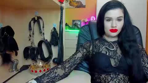 Snapshot of mistress_kristi chatting on 03-04-26, 08:26 Mistress Kristi online show from 03-04-26, 08:26