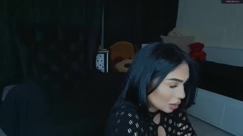 Snapshot of mistress_meryem chatting on 01-17-26, 09:51 mistress_meryem online show from 01-17-26, 09:51