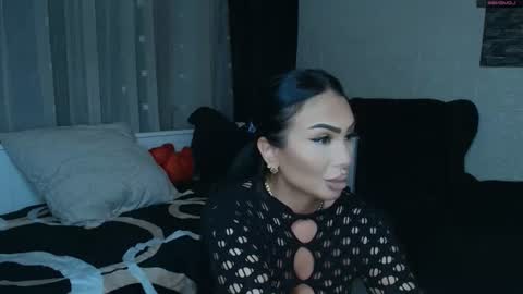 mistress_meryem online show from 06-25-26, 09:41