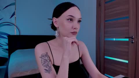 Mistress Mia online show from 09-12-25, 08:20