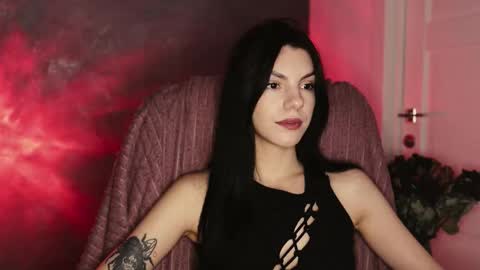 Snapshot of mistress_rochelle chatting on 10-14-25, 12:50 Miss Rochelle online show from 10-14-25, 12:50