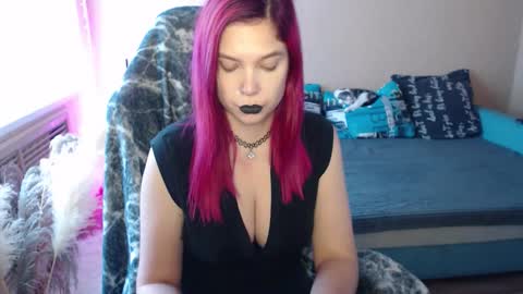 Miss Bailey online show from 10-23-25, 10:47