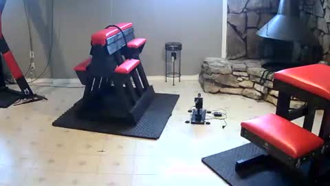 Snapshot of mistressc365 chatting on 12-12-24, 04:43 Mistress C and bitch boy online show from 12-12-24, 04:43