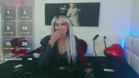 MistressEvelyn  online show from 09-13-25, 06:51