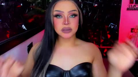 Snapshot of mistressivorykat chatting on 04-05-26, 02:36 Call me MISS JAS online show from 04-05-26, 02:36