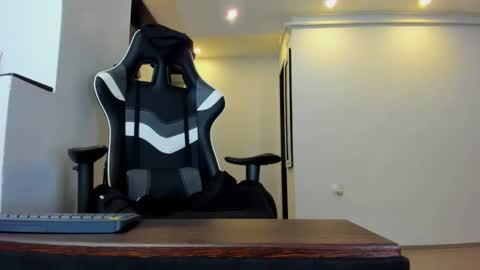 Mistress KiRa online show from 03-01-26, 05:37