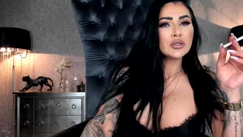 Snapshot of mistresskennya chatting on 02-25-26, 08:29 mistresskennya online show from 02-25-26, 08:29
