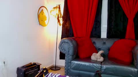 Snapshot of mistresslombana_666 chatting on 04-20-26, 05:21 Mistresslombana online show from 04-20-26, 05:21