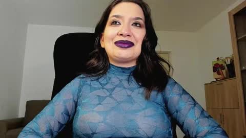 YourGoddessM online show from 04-15-26, 09:37