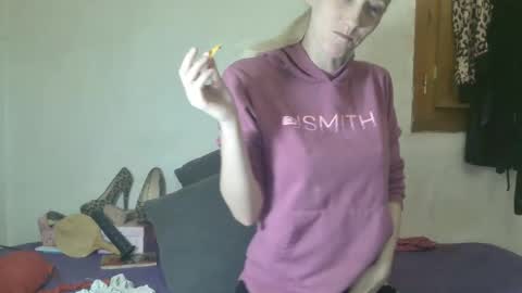 mistressmilly32 online show from 11-09-25, 02:26