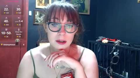 MistressThrope online show from 05-10-26, 02:00