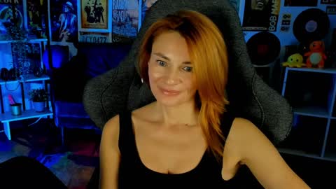 Snapshot of mistybarnes chatting on 12-15-24, 01:11 MistyBarnes NONUDE MODEL online show from 12-15-24, 01:11