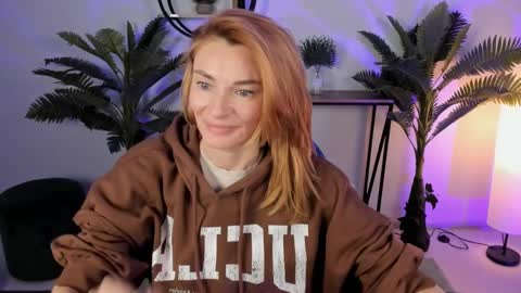 Snapshot of mistybarnes chatting on 12-23-24, 08:44 MistyBarnes NONUDE MODEL online show from 12-23-24, 08:44