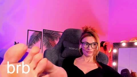 Snapshot of mistybarnes chatting on 01-05-25, 11:37 MistyBarnes NONUDE MODEL online show from 01-05-25, 11:37