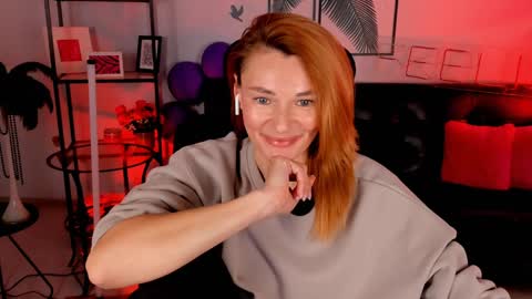Snapshot of mistybarnes chatting on 01-09-25, 03:01 MistyBarnes NONUDE MODEL online show from 01-09-25, 03:01