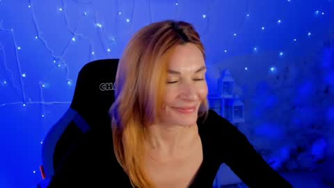Snapshot of mistybarnes chatting on 01-10-25, 11:22 MistyBarnes NONUDE MODEL online show from 01-10-25, 11:22