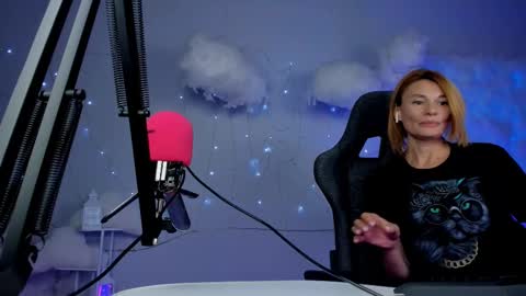 Snapshot of mistybarnes chatting on 03-10-25, 02:59 MistyBarnes NONUDE MODEL online show from 03-10-25, 02:59