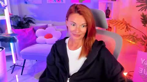 Snapshot of mistybarnes chatting on 10-15-25, 03:12 MistyBarnes NONUDE MODEL online show from 10-15-25, 03:12