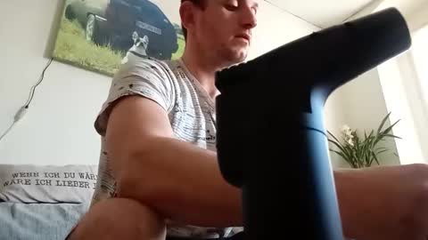 mitchi198989 online show from 12-04-25, 12:36