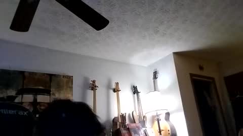 Snapshot of mitchnails69 chatting on 12-05-25, 11:30 BobbyMitchGa online show from 12-05-25, 11:30