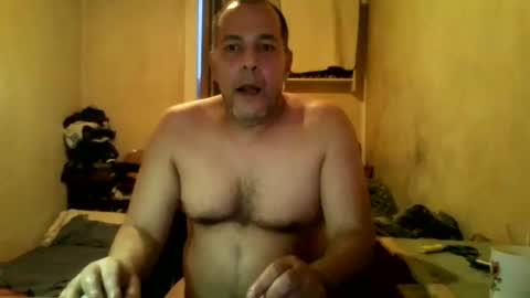 Snapshot of mito51 chatting on 01-08-25, 04:11 mito51 online show from 01-08-25, 04:11