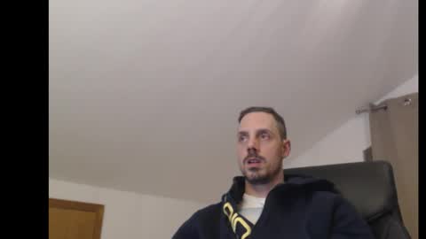 Mitsch online show from 11-18-25, 06:56