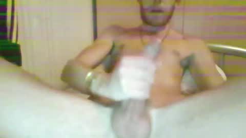 Snapshot of mitta93 chatting on 01-16-25, 11:37 mitta93 online show from 01-16-25, 11:37