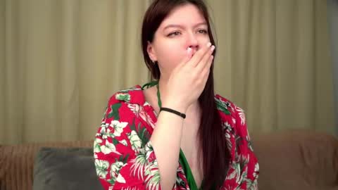 Snapshot of mitziefetters chatting on 03-03-26, 01:23 Rosalie online show from 03-03-26, 01:23