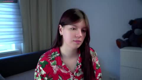 Snapshot of mitziefetters chatting on 03-27-26, 08:26 Rosalie online show from 03-27-26, 08:26