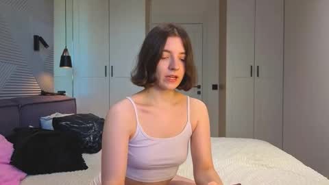 miu_in_chains online show from 09-29-25, 05:56