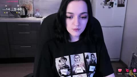 lina. online show from 06-04-26, 03:51