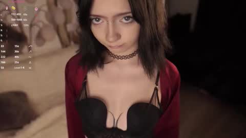 Snapshot of miuri_miy chatting on 10-18-25, 04:41 Yuka online show from 10-18-25, 04:41