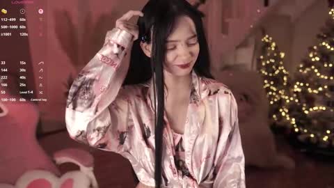 Snapshot of miuri_miy chatting on 12-20-25, 06:26 Yuka online show from 12-20-25, 06:26