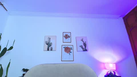 Miwa  online show from 12-17-24, 11:17