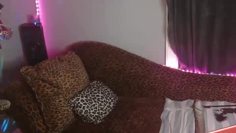 Precious online show from 09-30-25, 02:16