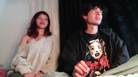Snapshot of mixipeach chatting on 02-27-26, 03:39 Naomi and Nekorii online show from 02-27-26, 03:39