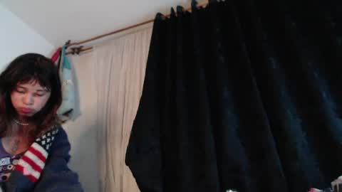 Snapshot of mixipeach chatting on 04-13-26, 03:56 Naomi and Nekorii online show from 04-13-26, 03:56