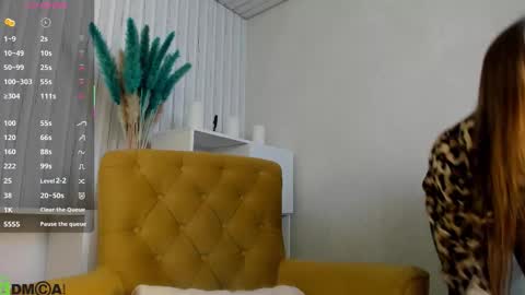  GMT 2 Tue 1100AM-300PM  Wed-Fri  0400AM-1000AM online show from 11-05-25, 01:38